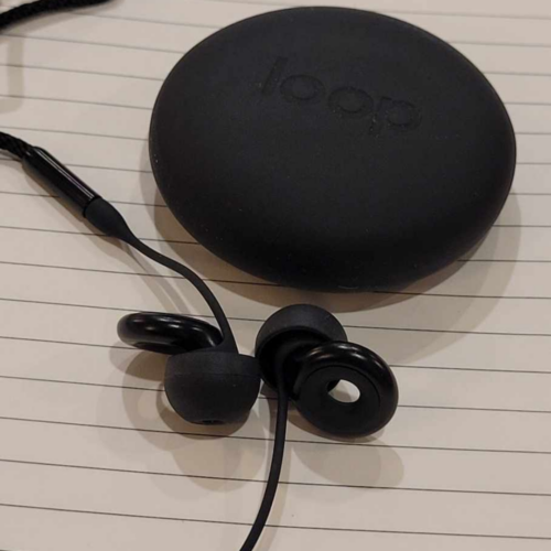 Loop ear plugs